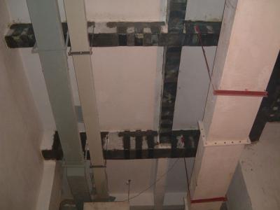 重慶金融街粘貼碳纖維加固